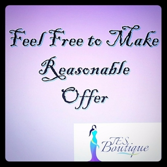 NWT 3/4 SLEEVE LACE UP OLIVE GREEN SHIRT - Picture 3 of 3